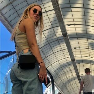 Meet your Posher, Coley